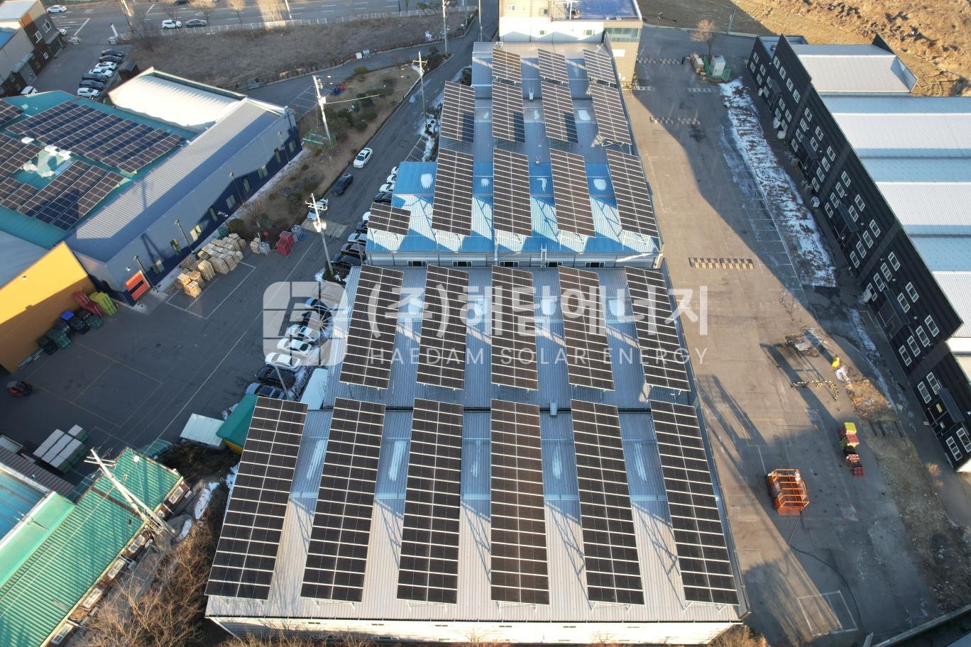 235372190_THkZanbt_38609ec2090fb2295cf170aeca2fa534dcaf019f.jpg 이미지크게보기